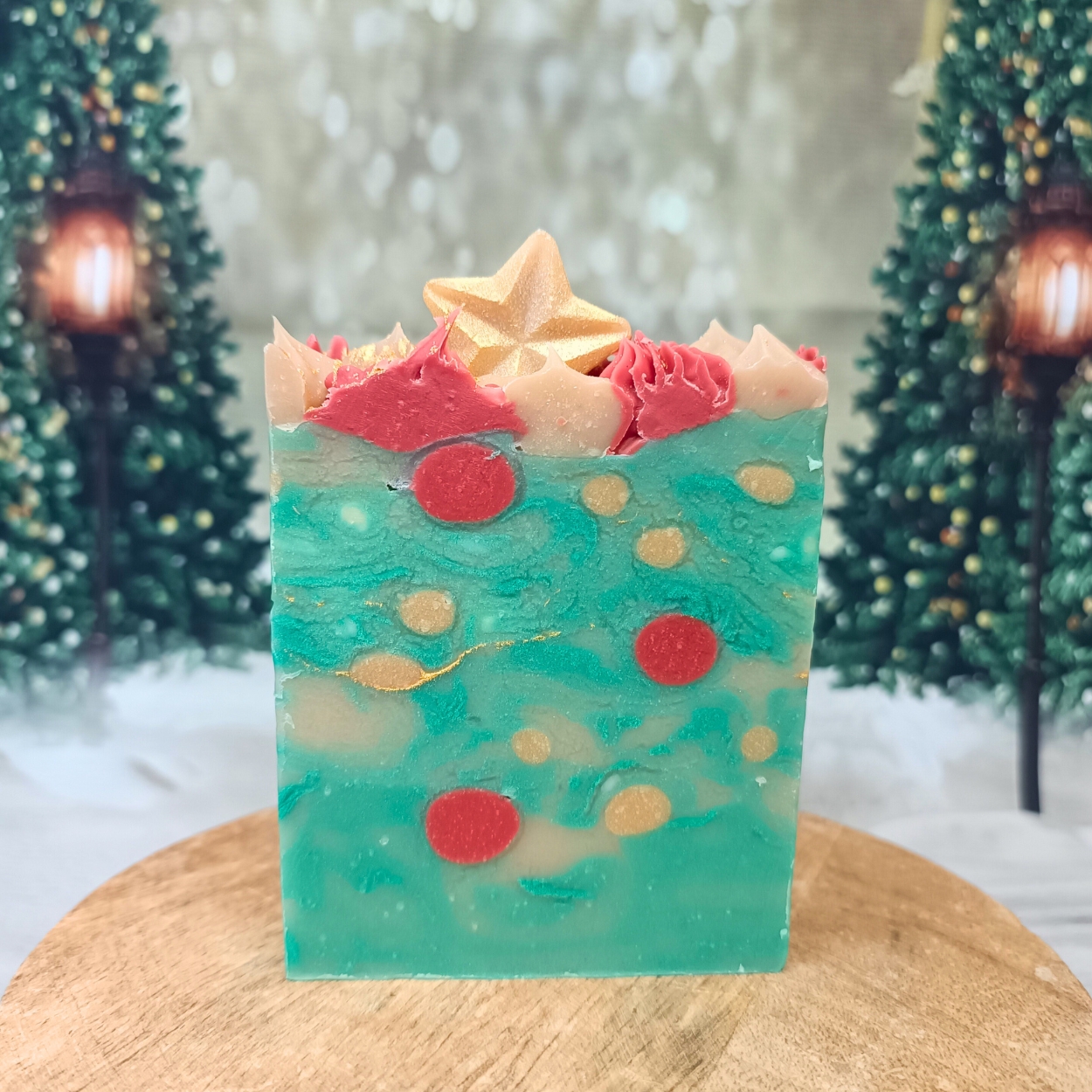 Savon de Noël Sweet Christmas - cadeau de Noël personnalisé - savon naturel saponifié à froid - Savonnerie artisanale Cos'mo Atelier - Jura (39)