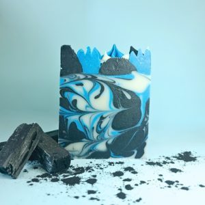 Charbon boisé - Savon en tranche - savon saponifié à froid - Savonnerie Cos'mo Atelier - Jura 39
